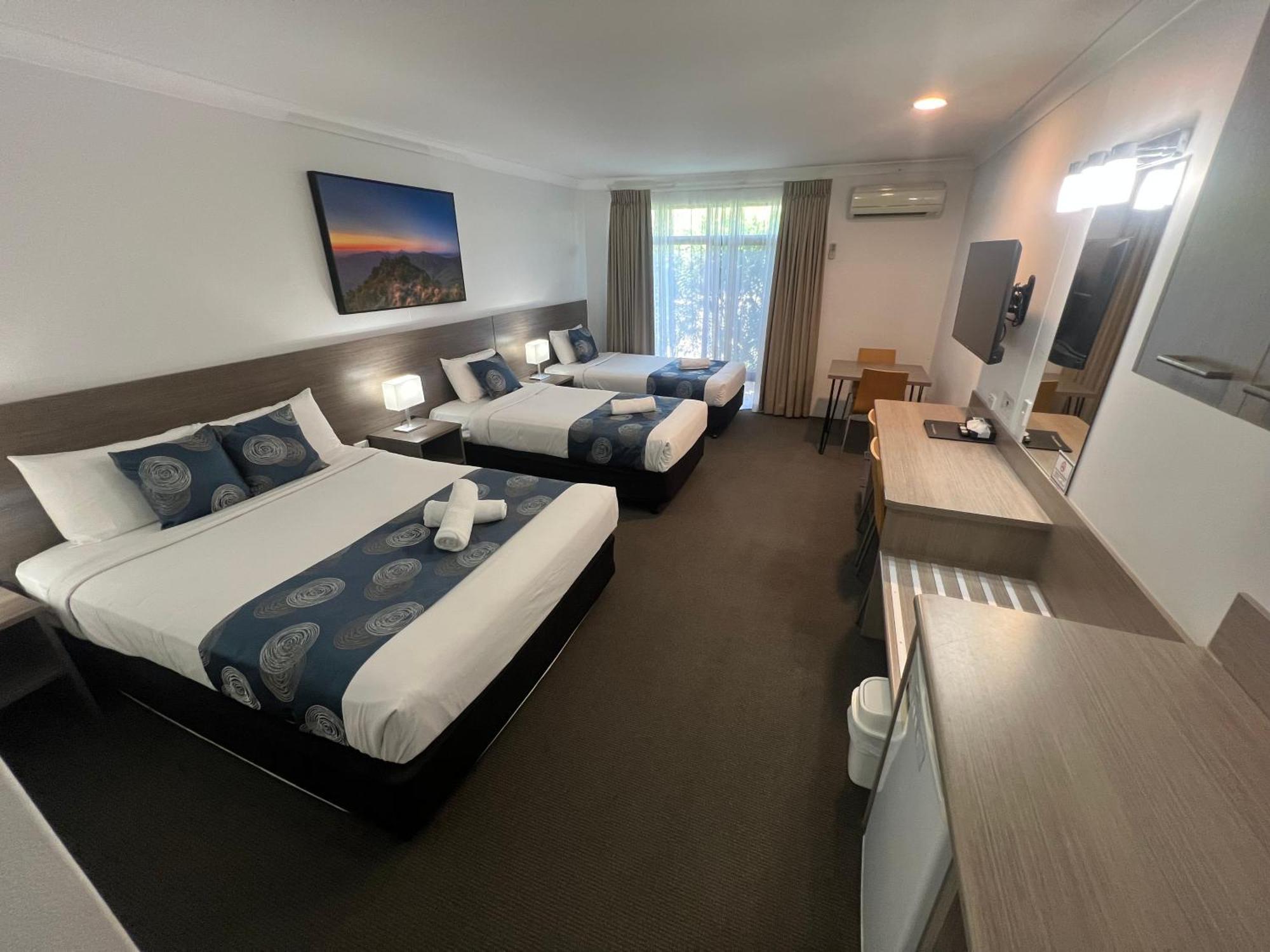 Adelong Motel Narrabri Esterno foto
