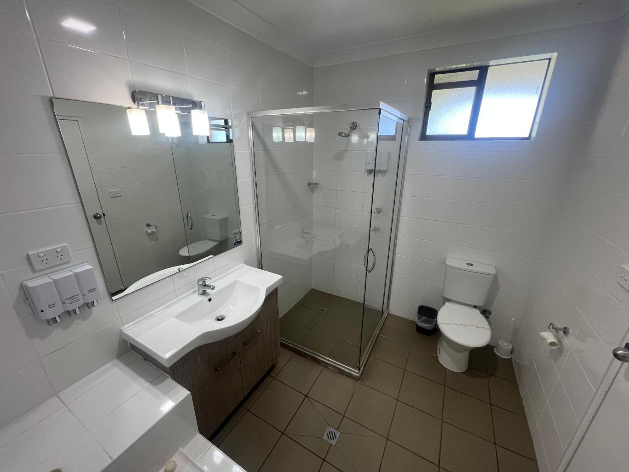 Adelong Motel Narrabri Esterno foto